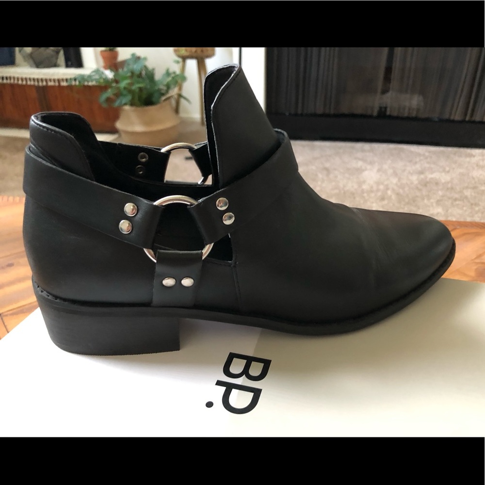 BP. Kerry Nordstrom booties